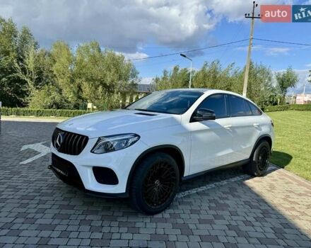 Білий Мерседес GLE-Class Coupe, об'ємом двигуна 2.99 л та пробігом 182 тис. км за 43500 $, фото 2 на Automoto.ua