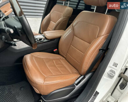 Белый Мерседес GLE-Class Coupe, объемом двигателя 4.66 л и пробегом 155 тыс. км за 41500 $, фото 58 на Automoto.ua