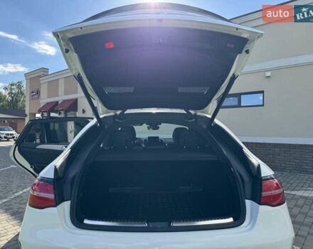 Білий Мерседес GLE-Class Coupe, об'ємом двигуна 2.99 л та пробігом 182 тис. км за 43500 $, фото 40 на Automoto.ua