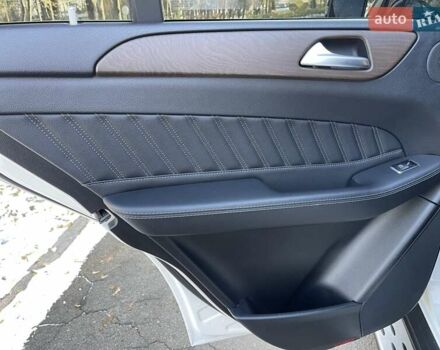 Білий Мерседес GLE-Class Coupe, об'ємом двигуна 3 л та пробігом 101 тис. км за 40700 $, фото 38 на Automoto.ua