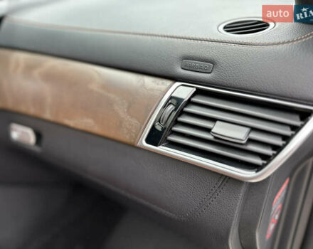 Белый Мерседес GLE-Class Coupe, объемом двигателя 4.66 л и пробегом 155 тыс. км за 41500 $, фото 54 на Automoto.ua