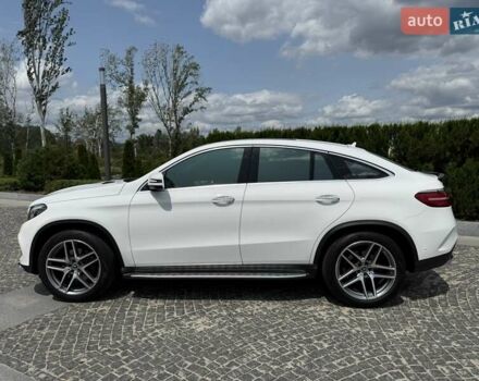 Білий Мерседес GLE-Class Coupe, об'ємом двигуна 2.99 л та пробігом 94 тис. км за 43500 $, фото 7 на Automoto.ua