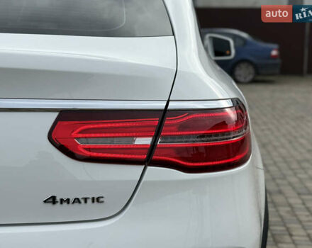 Белый Мерседес GLE-Class Coupe, объемом двигателя 3 л и пробегом 91 тыс. км за 44000 $, фото 47 на Automoto.ua