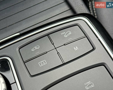 Белый Мерседес GLE-Class Coupe, объемом двигателя 3 л и пробегом 91 тыс. км за 44000 $, фото 75 на Automoto.ua