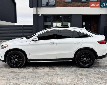 Белый Мерседес GLE-Class Coupe, объемом двигателя 2.99 л и пробегом 154 тыс. км за 42500 $, фото 10 на Automoto.ua