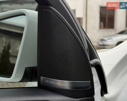 Белый Мерседес GLE-Class Coupe, объемом двигателя 2.99 л и пробегом 154 тыс. км за 42500 $, фото 62 на Automoto.ua