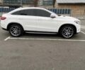 Білий Мерседес GLE-Class Coupe, об'ємом двигуна 3 л та пробігом 41 тис. км за 42550 $, фото 2 на Automoto.ua
