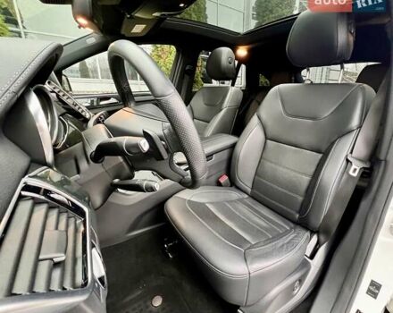 Белый Мерседес GLE-Class Coupe, объемом двигателя 2.99 л и пробегом 84 тыс. км за 47999 $, фото 23 на Automoto.ua