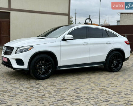 Белый Мерседес GLE-Class Coupe, объемом двигателя 3 л и пробегом 91 тыс. км за 44000 $, фото 5 на Automoto.ua