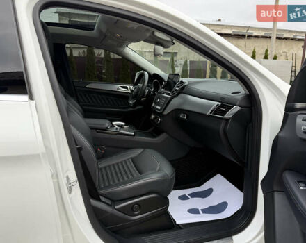 Белый Мерседес GLE-Class Coupe, объемом двигателя 2.99 л и пробегом 154 тыс. км за 42500 $, фото 43 на Automoto.ua