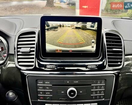 Белый Мерседес GLE-Class Coupe, объемом двигателя 2.99 л и пробегом 84 тыс. км за 47999 $, фото 51 на Automoto.ua