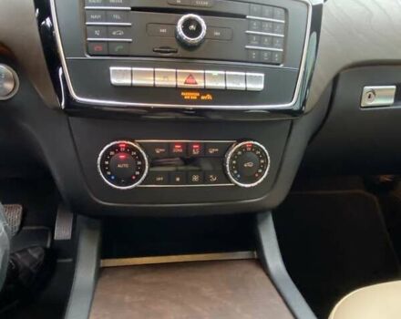 Білий Мерседес GLE-Class Coupe, об'ємом двигуна 3 л та пробігом 41 тис. км за 42550 $, фото 29 на Automoto.ua