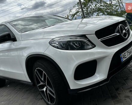 Белый Мерседес GLE-Class Coupe, объемом двигателя 3 л и пробегом 39 тыс. км за 49500 $, фото 11 на Automoto.ua