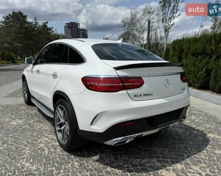 Білий Мерседес GLE-Class Coupe, об'ємом двигуна 2.99 л та пробігом 94 тис. км за 43500 $, фото 6 на Automoto.ua
