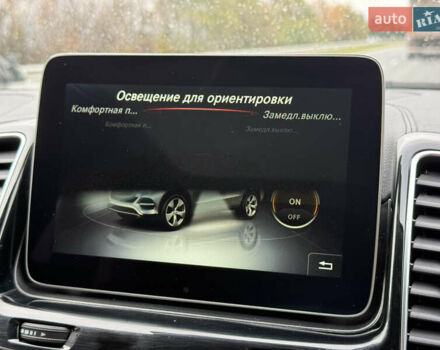 Белый Мерседес GLE-Class Coupe, объемом двигателя 3 л и пробегом 91 тыс. км за 44000 $, фото 105 на Automoto.ua