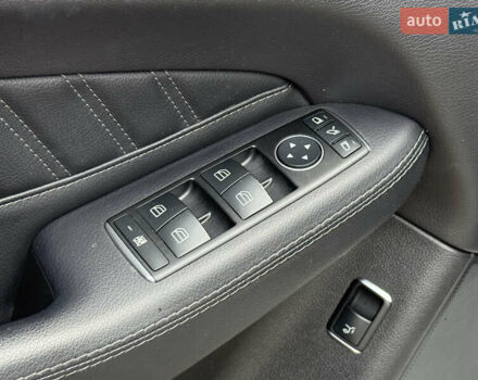 Белый Мерседес GLE-Class Coupe, объемом двигателя 3 л и пробегом 91 тыс. км за 44000 $, фото 57 на Automoto.ua