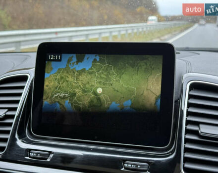 Белый Мерседес GLE-Class Coupe, объемом двигателя 3 л и пробегом 91 тыс. км за 44000 $, фото 110 на Automoto.ua