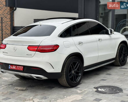 Белый Мерседес GLE-Class Coupe, объемом двигателя 2.99 л и пробегом 154 тыс. км за 42500 $, фото 13 на Automoto.ua