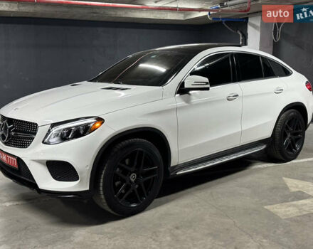 Белый Мерседес GLE-Class Coupe, объемом двигателя 2.99 л и пробегом 154 тыс. км за 42500 $, фото 5 на Automoto.ua