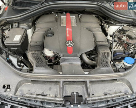 Белый Мерседес GLE-Class Coupe, объемом двигателя 3 л и пробегом 76 тыс. км за 60000 $, фото 14 на Automoto.ua