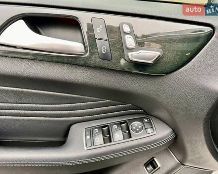 Белый Мерседес GLE-Class Coupe, объемом двигателя 2.99 л и пробегом 84 тыс. км за 47999 $, фото 18 на Automoto.ua