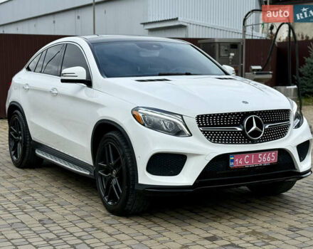 Белый Мерседес GLE-Class Coupe, объемом двигателя 3 л и пробегом 91 тыс. км за 44000 $, фото 7 на Automoto.ua