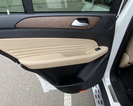 Білий Мерседес GLE-Class Coupe, об'ємом двигуна 3 л та пробігом 41 тис. км за 42550 $, фото 28 на Automoto.ua