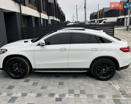 Белый Мерседес GLE-Class Coupe, объемом двигателя 2.99 л и пробегом 154 тыс. км за 42500 $, фото 18 на Automoto.ua