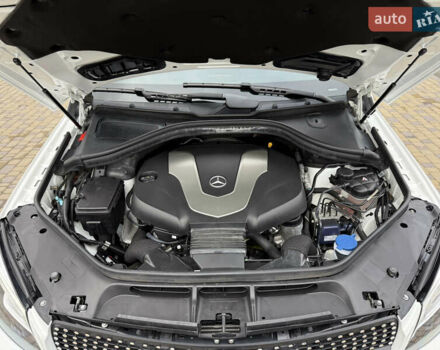 Белый Мерседес GLE-Class Coupe, объемом двигателя 3 л и пробегом 91 тыс. км за 44000 $, фото 106 на Automoto.ua