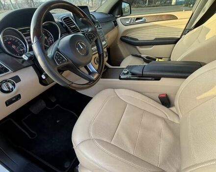 Белый Мерседес GLE-Class Coupe, объемом двигателя 3 л и пробегом 58 тыс. км за 47500 $, фото 5 на Automoto.ua