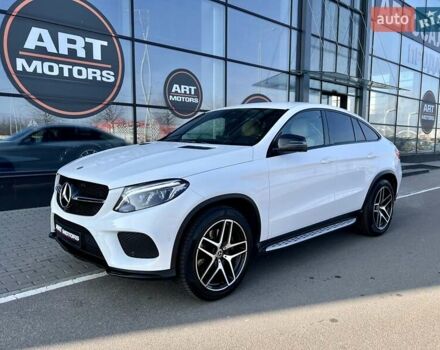Белый Мерседес GLE-Class Coupe, объемом двигателя 3 л и пробегом 35 тыс. км за 51000 $, фото 8 на Automoto.ua