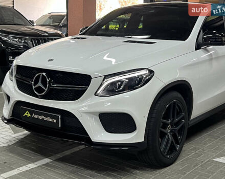 Белый Мерседес GLE-Class Coupe, объемом двигателя 2.99 л и пробегом 124 тыс. км за 47900 $, фото 9 на Automoto.ua