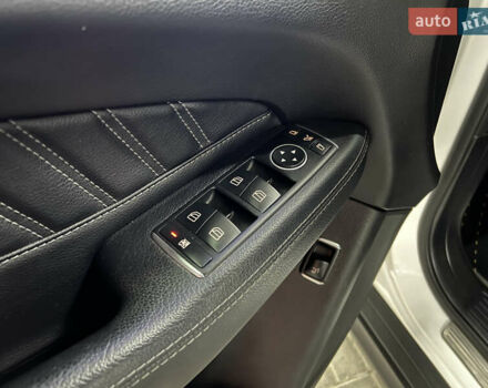 Белый Мерседес GLE-Class Coupe, объемом двигателя 2.99 л и пробегом 124 тыс. км за 47900 $, фото 20 на Automoto.ua