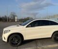 Белый Мерседес GLE-Class Coupe, объемом двигателя 3 л и пробегом 56 тыс. км за 52000 $, фото 2 на Automoto.ua