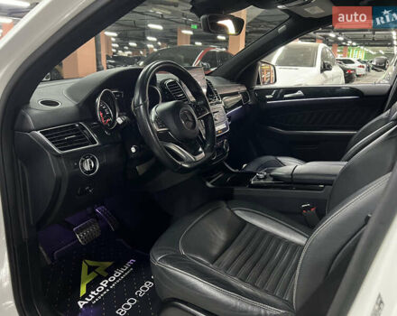 Белый Мерседес GLE-Class Coupe, объемом двигателя 2.99 л и пробегом 115 тыс. км за 48999 $, фото 23 на Automoto.ua