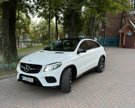 Белый Мерседес GLE-Class Coupe, объемом двигателя 3 л и пробегом 29 тыс. км за 55000 $, фото 15 на Automoto.ua