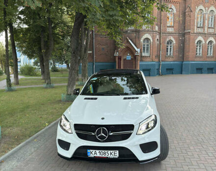 Белый Мерседес GLE-Class Coupe, объемом двигателя 3 л и пробегом 29 тыс. км за 55000 $, фото 14 на Automoto.ua