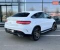 Белый Мерседес GLE-Class Coupe, объемом двигателя 3 л и пробегом 35 тыс. км за 51000 $, фото 4 на Automoto.ua