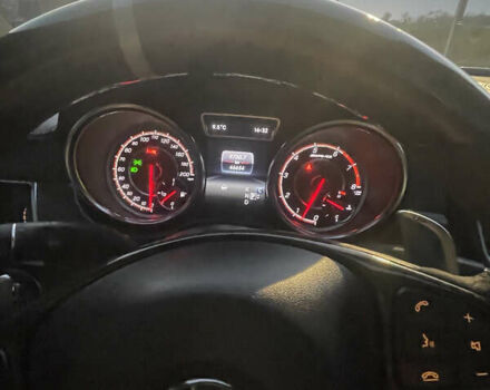 Белый Мерседес GLE-Class Coupe, объемом двигателя 5.5 л и пробегом 45 тыс. км за 77000 $, фото 12 на Automoto.ua