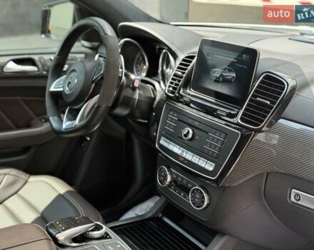Белый Мерседес GLE-Class Coupe, объемом двигателя 5.46 л и пробегом 99 тыс. км за 61999 $, фото 19 на Automoto.ua