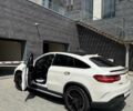 Белый Мерседес GLE-Class Coupe, объемом двигателя 5.46 л и пробегом 99 тыс. км за 61999 $, фото 46 на Automoto.ua