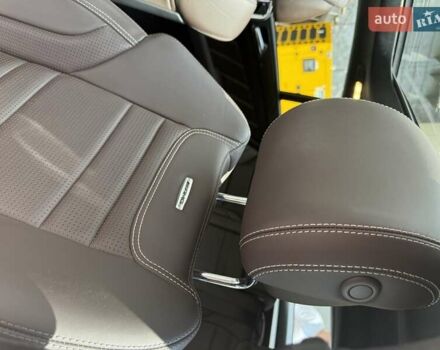 Белый Мерседес GLE-Class Coupe, объемом двигателя 5.46 л и пробегом 99 тыс. км за 57999 $, фото 40 на Automoto.ua