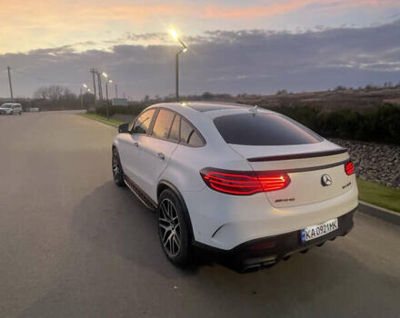 Белый Мерседес GLE-Class Coupe, объемом двигателя 5.5 л и пробегом 45 тыс. км за 77000 $, фото 3 на Automoto.ua