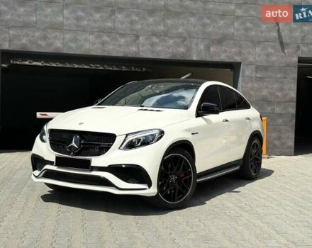 Белый Мерседес GLE-Class Coupe, объемом двигателя 5.46 л и пробегом 99 тыс. км за 57999 $, фото 7 на Automoto.ua