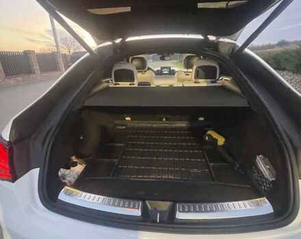 Белый Мерседес GLE-Class Coupe, объемом двигателя 5.5 л и пробегом 45 тыс. км за 77000 $, фото 4 на Automoto.ua