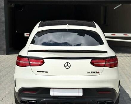 Белый Мерседес GLE-Class Coupe, объемом двигателя 5.46 л и пробегом 99 тыс. км за 61999 $, фото 12 на Automoto.ua