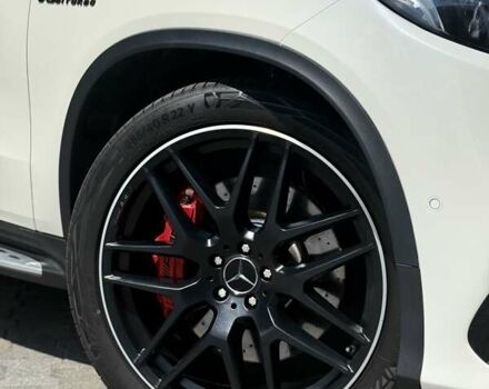 Белый Мерседес GLE-Class Coupe, объемом двигателя 5.46 л и пробегом 99 тыс. км за 57999 $, фото 10 на Automoto.ua