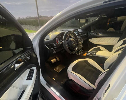 Белый Мерседес GLE-Class Coupe, объемом двигателя 5.5 л и пробегом 45 тыс. км за 77000 $, фото 6 на Automoto.ua