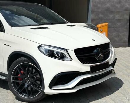 Белый Мерседес GLE-Class Coupe, объемом двигателя 5.46 л и пробегом 99 тыс. км за 57999 $, фото 9 на Automoto.ua