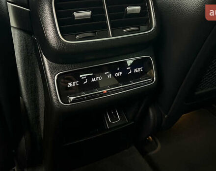 Белый Мерседес GLE-Class Coupe, объемом двигателя 2.93 л и пробегом 90 тыс. км за 77500 $, фото 42 на Automoto.ua